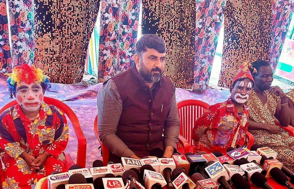 *सर्कस में पारिवारिक मनोरंजन करेंगे अफ्रीकी कलाकार,जोकर