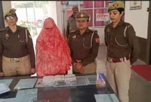 पब्लिक की सतर्कता से खुला राज झांसी में पकड़ी गई जालौन की शातिर चोरनी