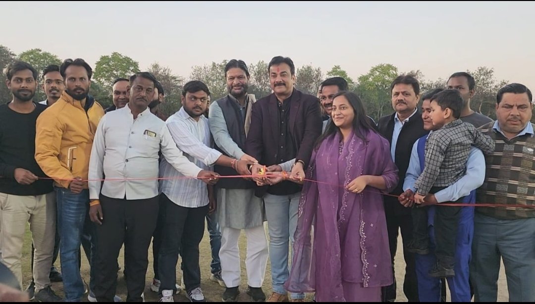 ग्रामीण प्रीमियर लीग 20-20 डे-नाइट क्रिकेट टूर्नामेंट का भव्य शुभारंभ