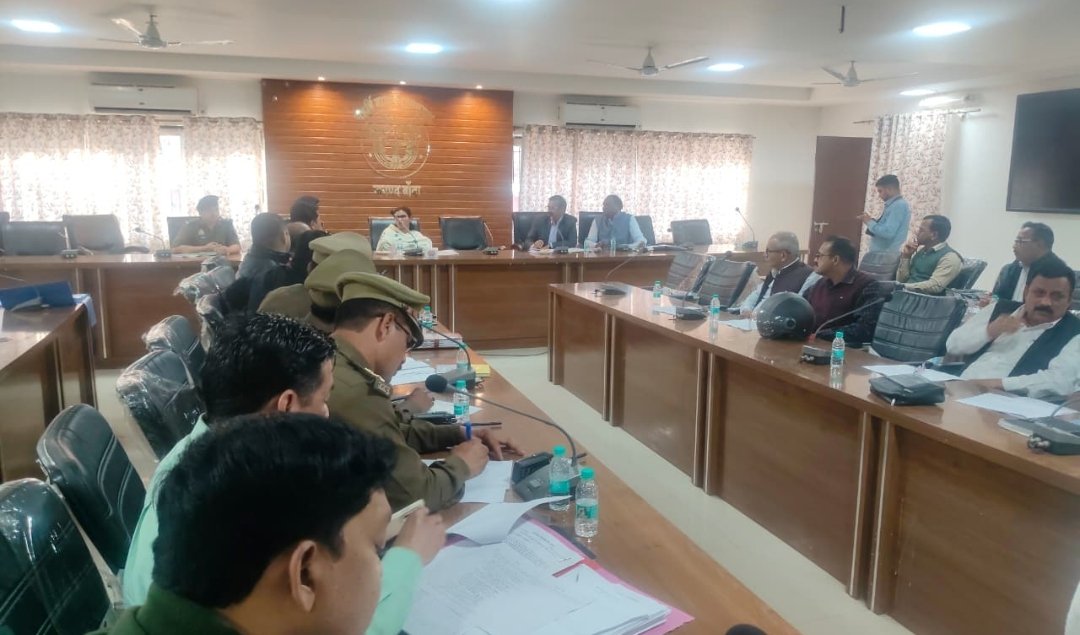 जिला सड़क सुरक्षा समिति की बैठक का हुआ आयोजन