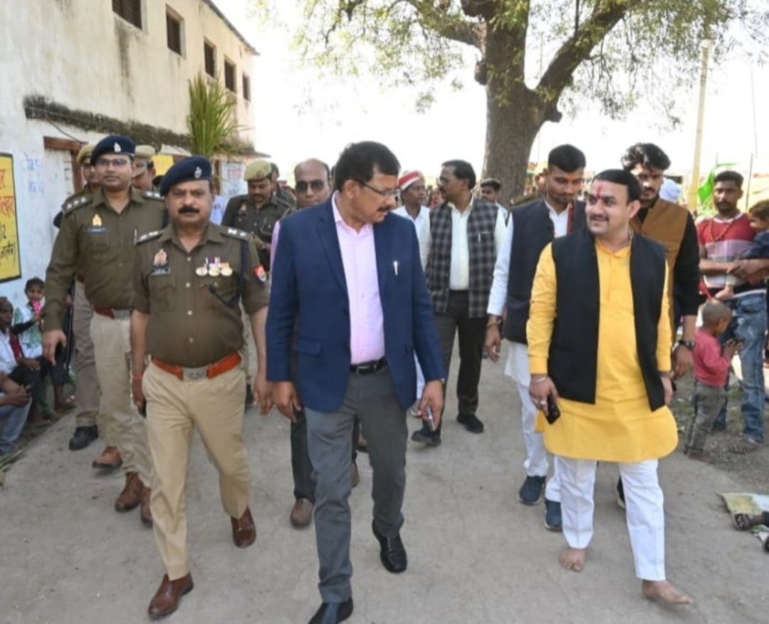 महाशिवरात्रि पर सुरक्षा व्यवस्था का जायजा लेने पहुंचे डीएम व एसपी