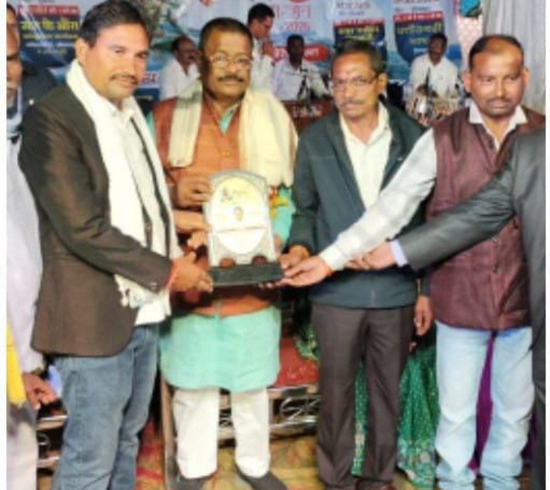 विधायक भोलाराम साहू ग्राम मानिकपुर, हालाडुला एवं करेठी में महाशिवरात्रि पर्व पर हुए शामिल**