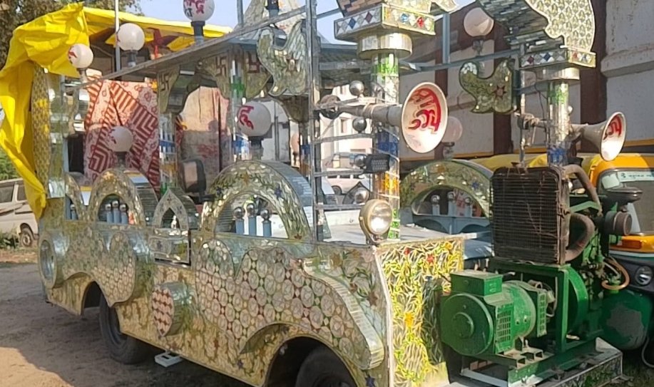 जालौन में परिवहन विभाग की ताबड़तोड़ कार्रवाई, डीजे बैंड गाड़ी सीज