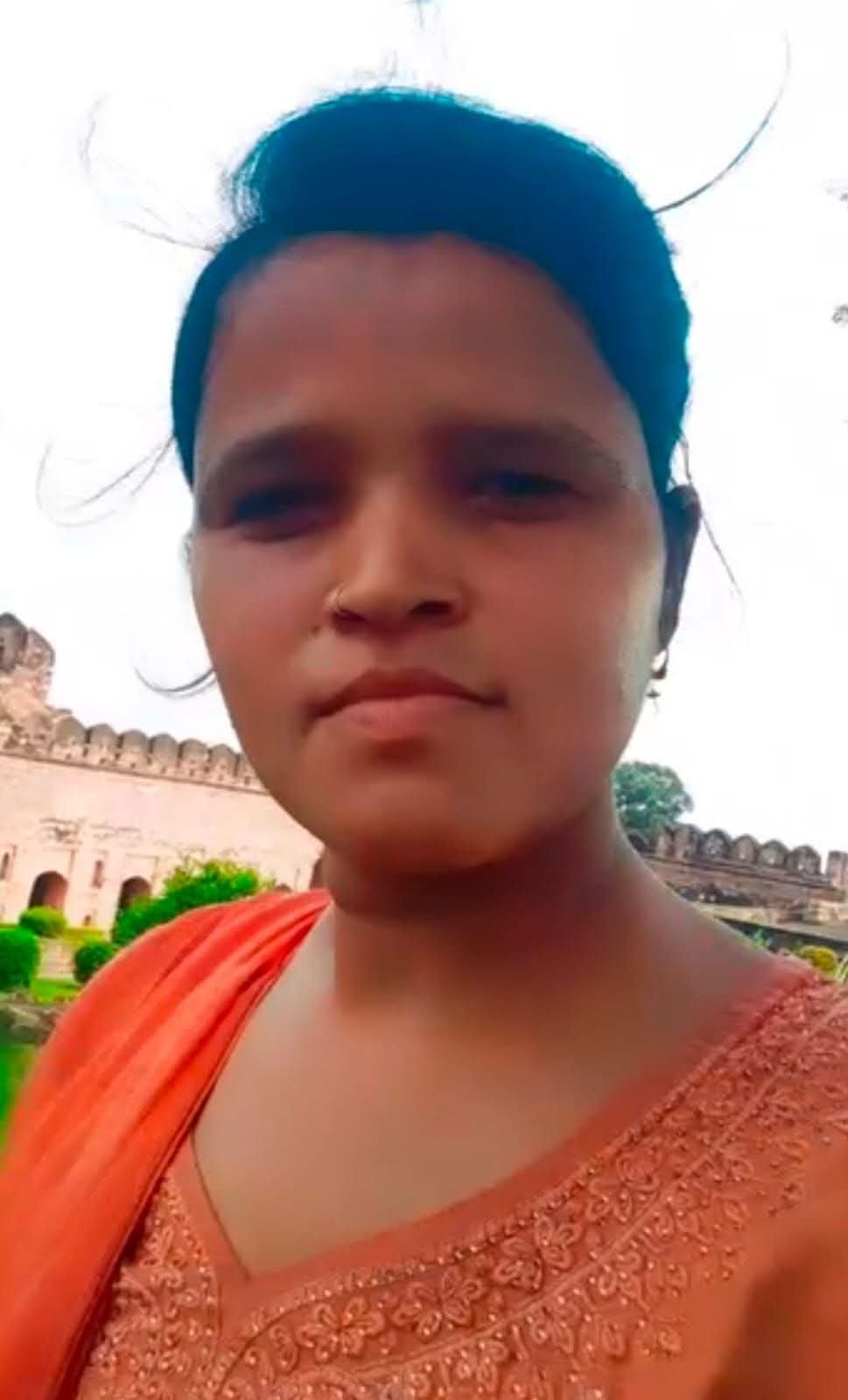 26 वर्षीय महिला ने फांसी लगाकर दी जान, परिवार में मचा कोहराम