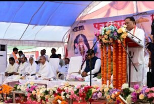 राजनांदगांव में कबीर साहेब के नाम से प्रवेश द्वार निर्माण की घोषणा की मुख्यमंत्री विष्णु देव साय ने