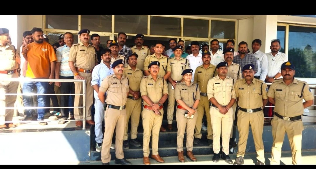 नीमच शहर में दिन दहाडें सोना चोरी की वारदात का चंद घंटो में पुलिस ने किया पर्दाफाश तथा 65 ग्राम सोना जप्त