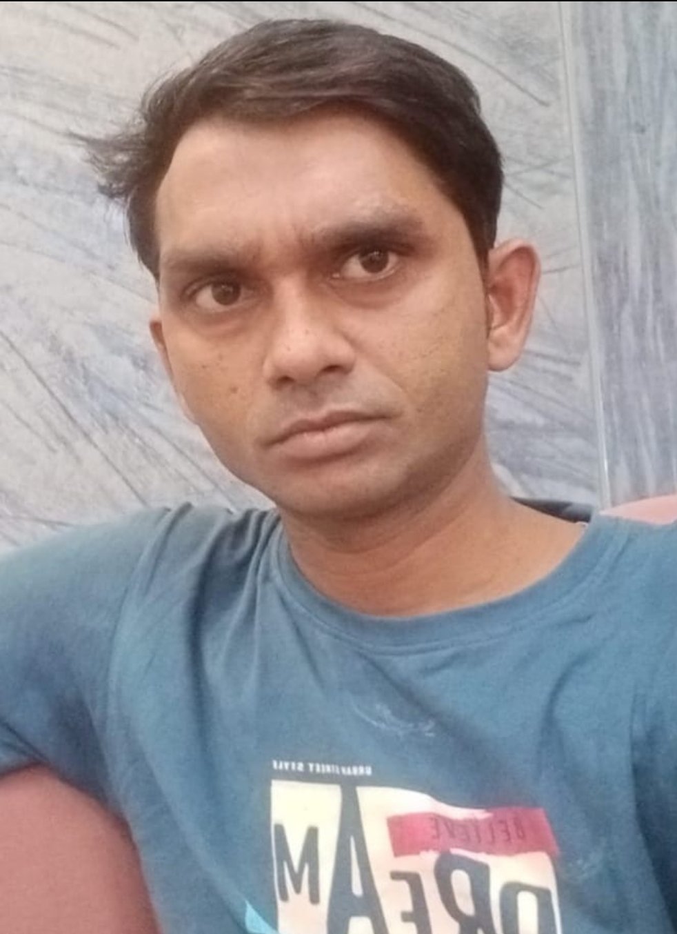 अज्ञात कारणों के चलते नवयुवक ने फांसी लगाकर दी जान–