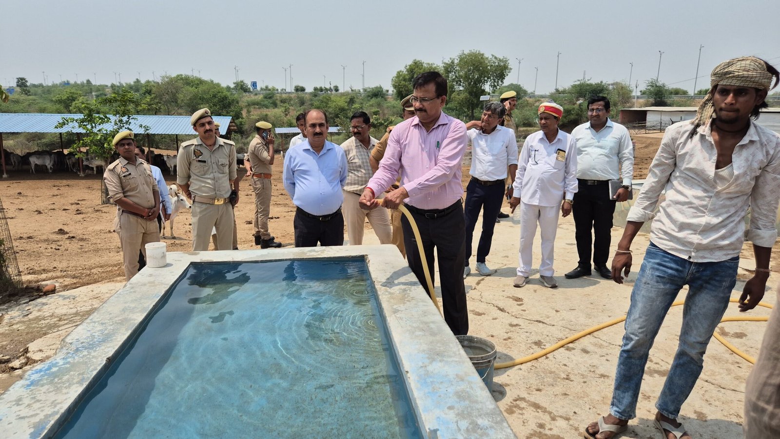 *गौवंशों की सुरक्षा प्रशासन की सर्वोच्च प्राथमिकता, लापरवाही पर तय होगी जवाबदेही – डीएम*