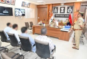 वर्चुअल जनसुनवाई में फरियादियों की समस्याओं के त्वरित निस्तारण के निर्देश
