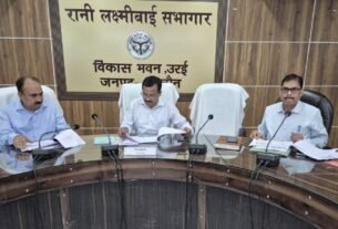 भीषण गर्मी के मद्देनजर हीट वेव से बचाव के लिए स्वास्थ्य व्यवस्थाओं को सुदृढ़ करने के निर्देश