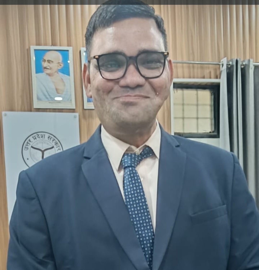 एसडीएम की नई पहल: अब गांव-गांव पहुंचेगा प्रशासन, व्हाट्सएप ग्रुप पर होगी समस्याओं की सुनवाई