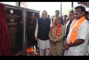 राजनांदगांव जिला चिकित्सालय प्रदेश में बेहतरीन स्वास्थ्य सुविधाएं उपलब्ध कराने की दिशा में रहे अग्रणी : विधानसभा अध्यक्ष*