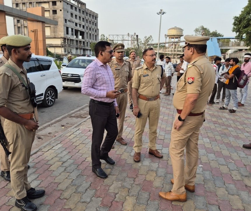 पुलिस भर्ती परीक्षा के उपरांत अभ्यर्थियों की सुरक्षित एवं सुगम वापसी हेतु प्रशासन रहा सक्रिय*