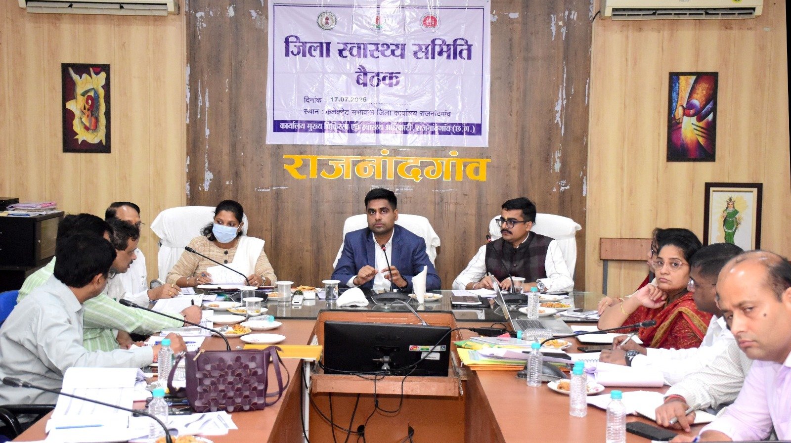 – हाई रिस्क गर्भवती महिलाओं की नियमित मॉनिटरिंग एवं समय पर उपचार सुनिश्चित करने के दिए निर्देश*