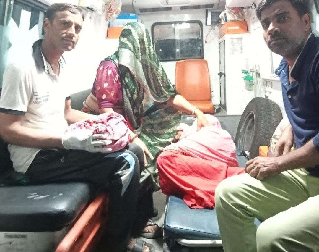 108 वाहन चालक व टेक्नीशियन के तुरंत निर्णय से महिला का रास्ते मे सुरक्षित प्रसव पर लडकी पैदा हुई