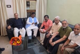 समिति ने अभिषेक मेमोरियल पार्क में ओपन जिम स्थापना हेतु विधायक ओ. पी. श्रीवास्तव का आभार व्यक्त किया