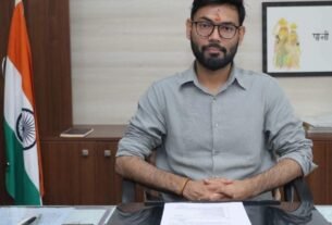 शासकीय योजनाओं , कार्यक्रमों का गुणवत्तापूर्ण क्रियान्वयन सर्वोच्च प्राथमिकता रहेगी नवागत कलेक्टर दिव्यांक सिंह ने पत्रकारों से चर्चा की